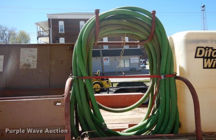 image for item GB9962 2012 Ditch Witch JT1220 Mach 1 directional boring unit