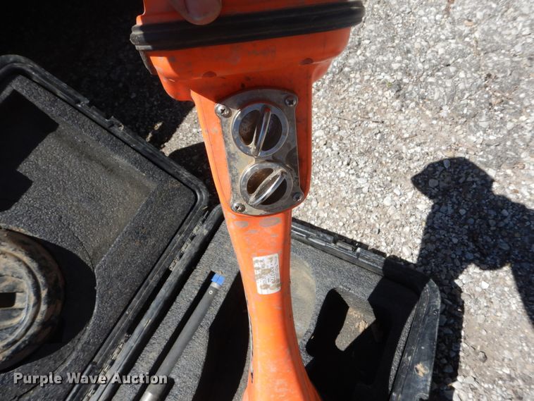 image for item GB9962 2012 Ditch Witch JT1220 Mach 1 directional boring unit