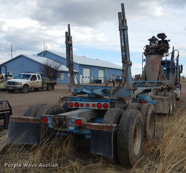 image for item GE9374 1994 Kenworth T800 log loader truck with trailer