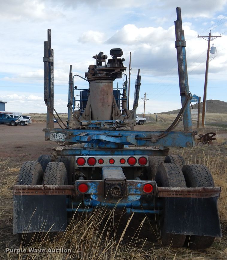 image for item GE9374 1994 Kenworth T800 log loader truck with trailer