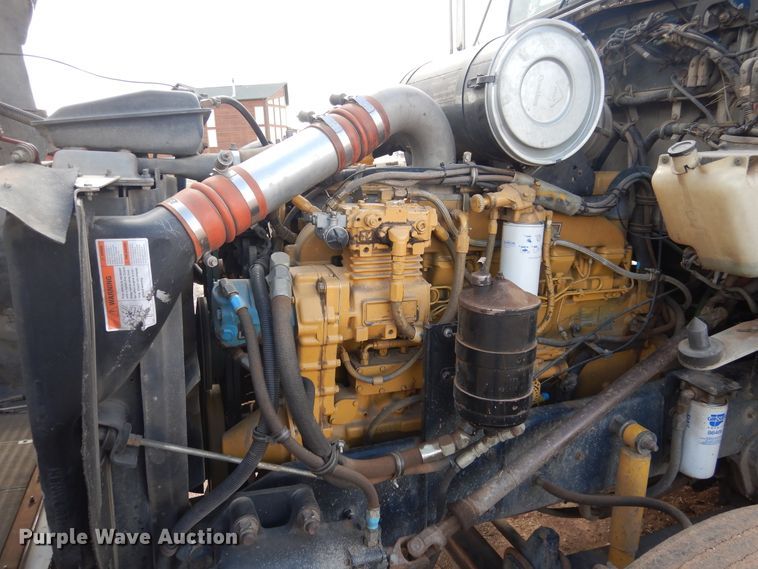 image for item GE9374 1994 Kenworth T800 log loader truck with trailer