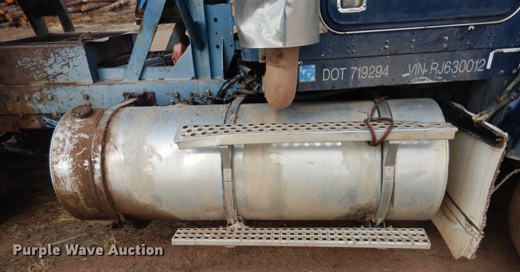 image for item GE9374 1994 Kenworth T800 log loader truck with trailer