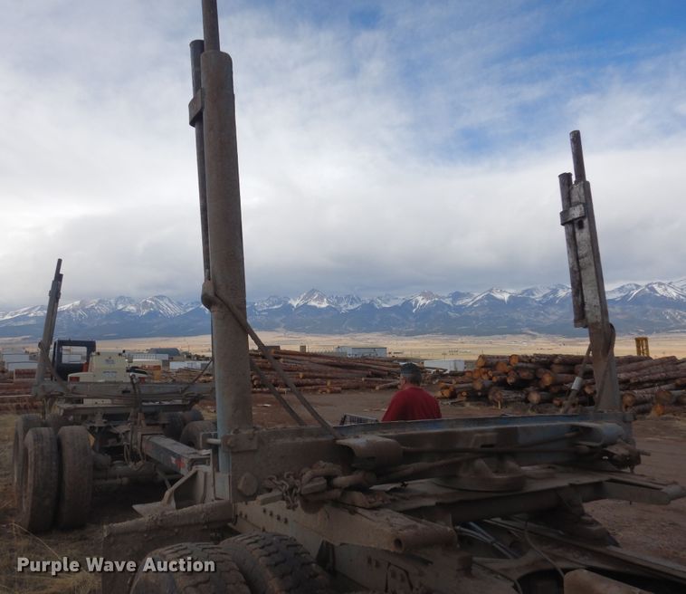 image for item GE9374 1994 Kenworth T800 log loader truck with trailer