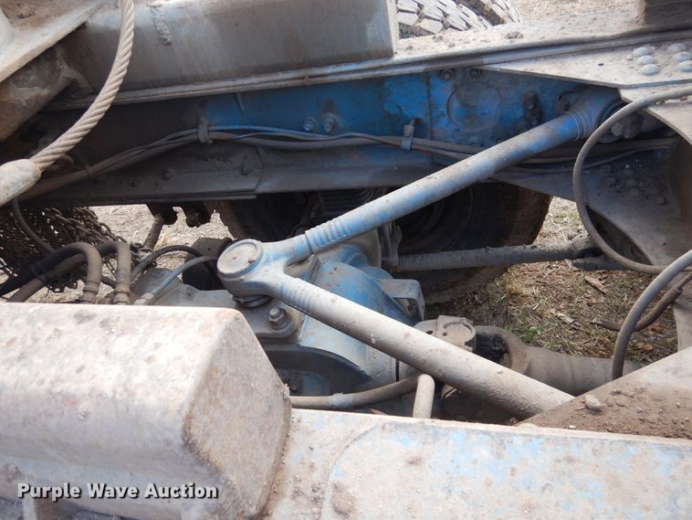 image for item GE9374 1994 Kenworth T800 log loader truck with trailer