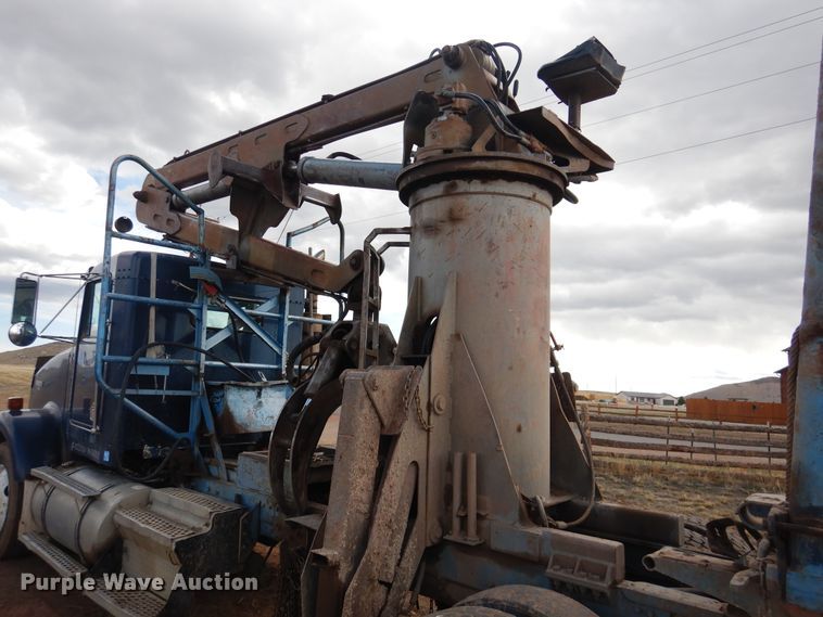 image for item GE9374 1994 Kenworth T800 log loader truck with trailer