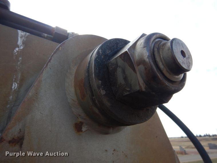 image for item GE9374 1994 Kenworth T800 log loader truck with trailer