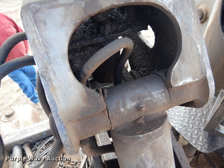 image for item GE9374 1994 Kenworth T800 log loader truck with trailer