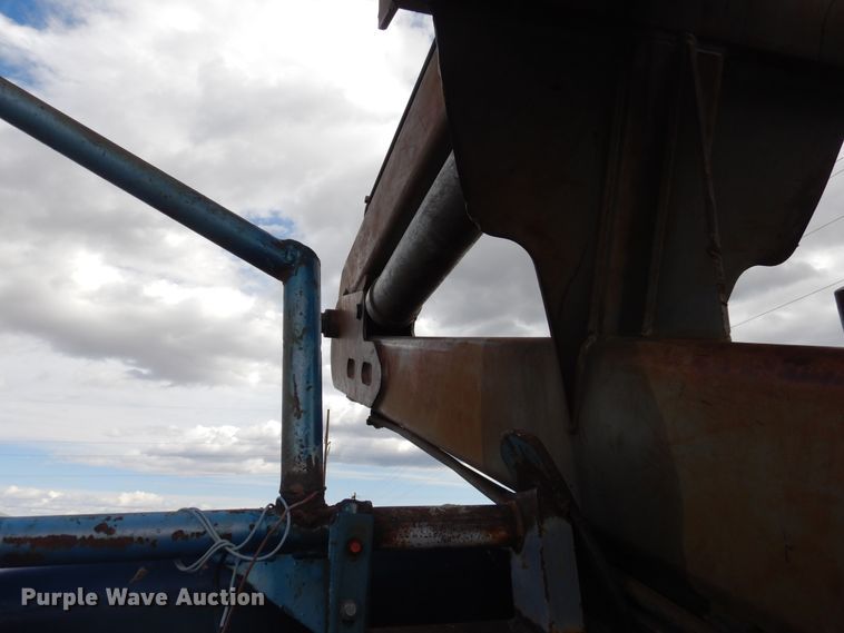 image for item GE9374 1994 Kenworth T800 log loader truck with trailer