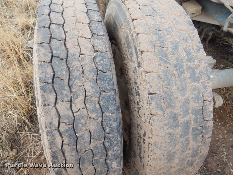 image for item GE9374 1994 Kenworth T800 log loader truck with trailer