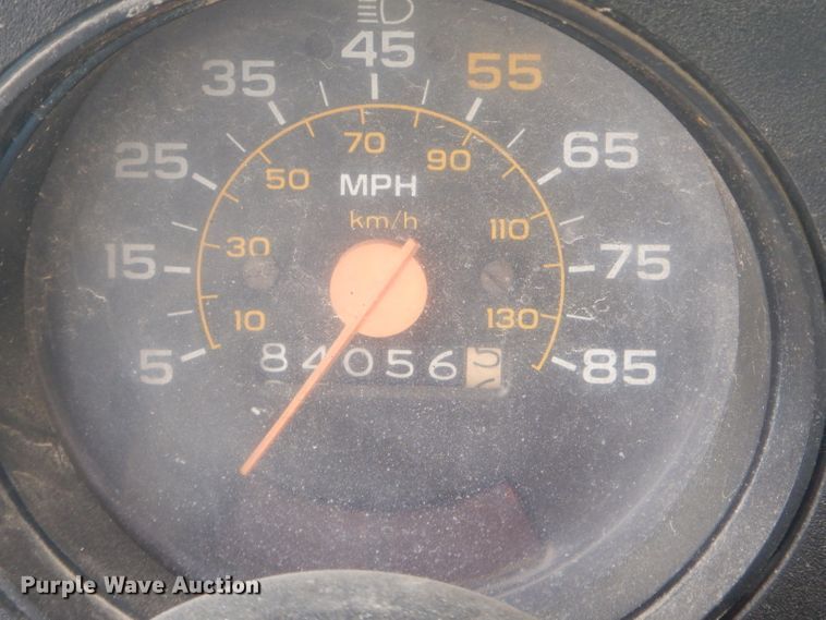 image for item GG9723 1984 Chevrolet C70 oil distribution truck