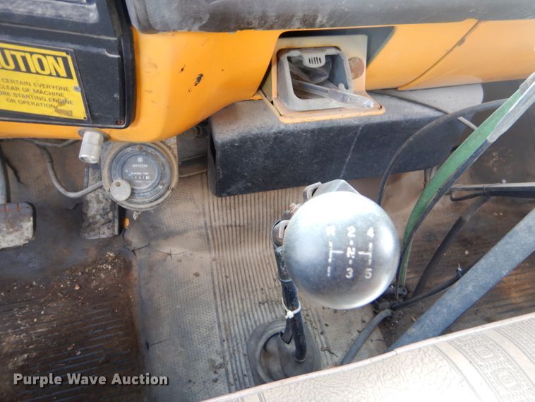 image for item GG9723 1984 Chevrolet C70 oil distribution truck