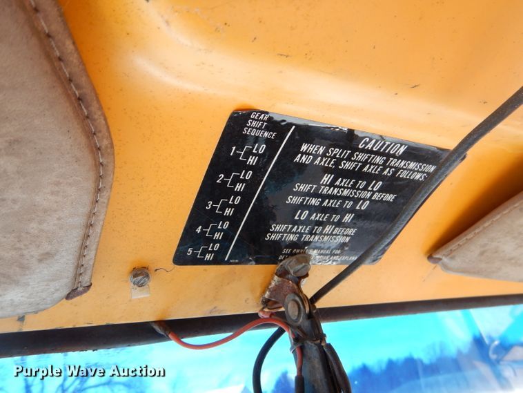 image for item GG9723 1984 Chevrolet C70 oil distribution truck