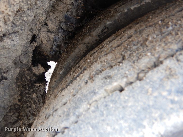 image for item GG9723 1984 Chevrolet C70 oil distribution truck