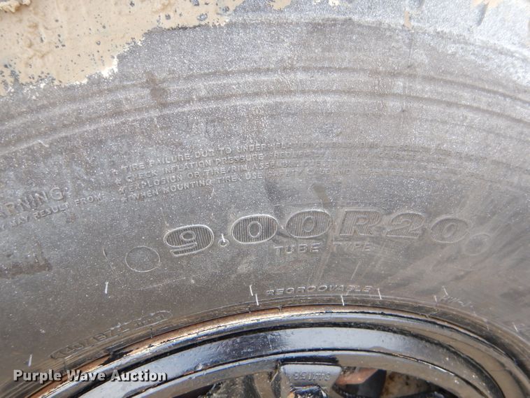 image for item GG9723 1984 Chevrolet C70 oil distribution truck