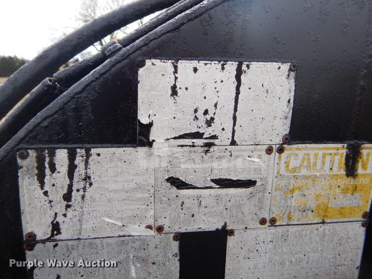 image for item GG9723 1984 Chevrolet C70 oil distribution truck