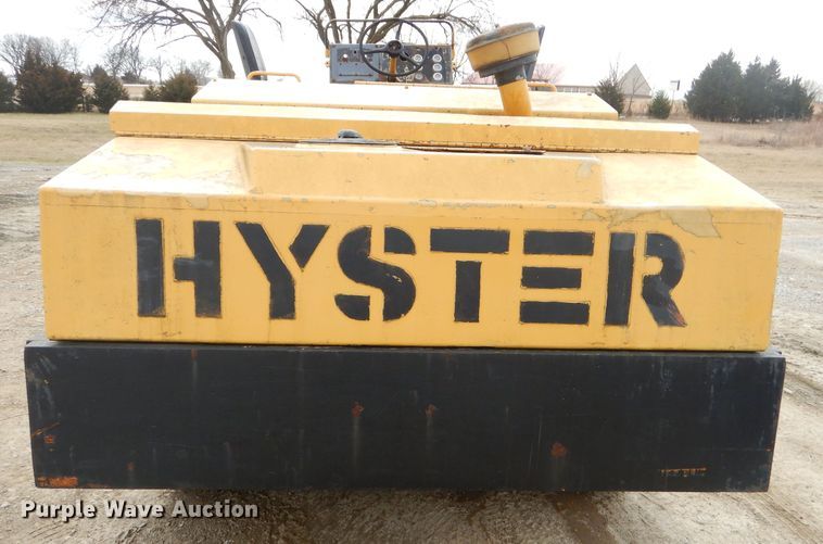 image for item GG9724 Hyster C766A vibratory double drum roller