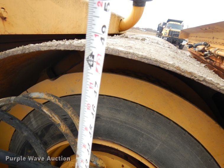 image for item GG9724 Hyster C766A vibratory double drum roller