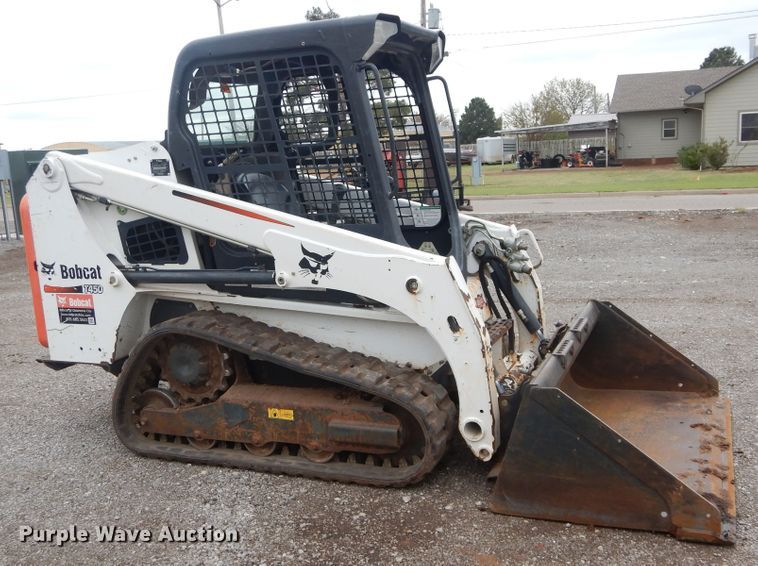 image for item GK9213 2016 Bobcat T450  tracked skid steer loader