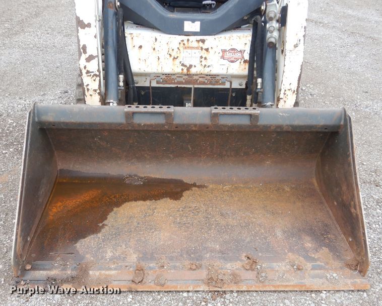 image for item GK9213 2016 Bobcat T450  tracked skid steer loader