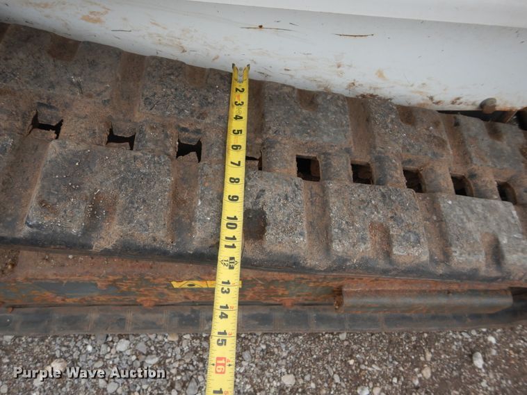 image for item GK9213 2016 Bobcat T450  tracked skid steer loader