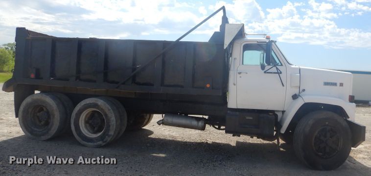 image for item GN9249 1985 GMC Brigadier dump truck