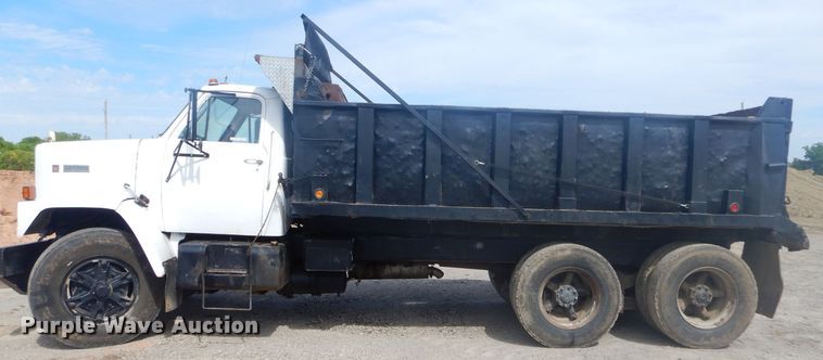image for item GN9249 1985 GMC Brigadier dump truck
