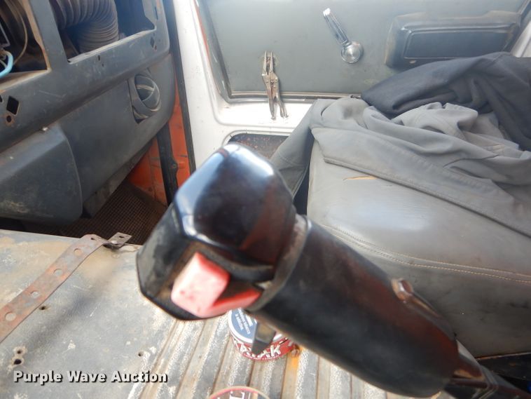 image for item GN9249 1985 GMC Brigadier dump truck