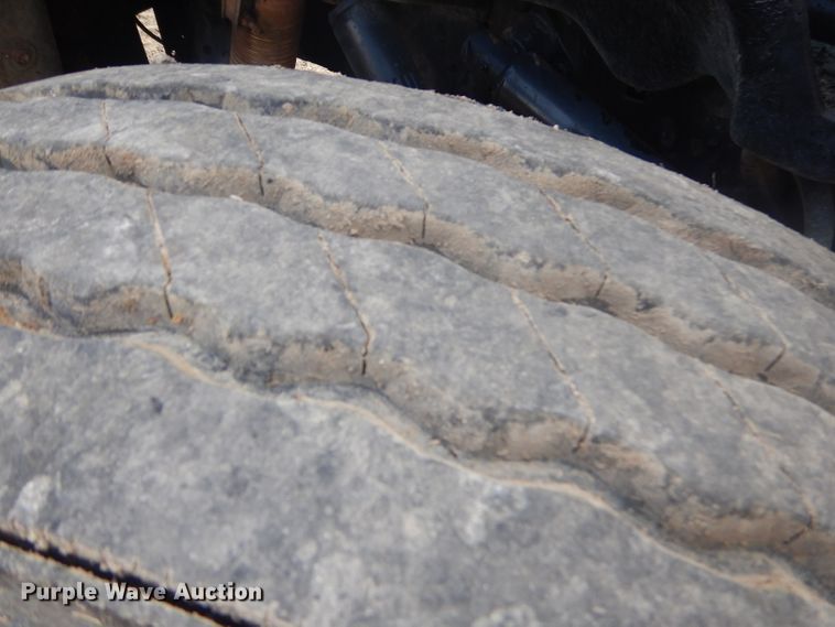 image for item GN9249 1985 GMC Brigadier dump truck