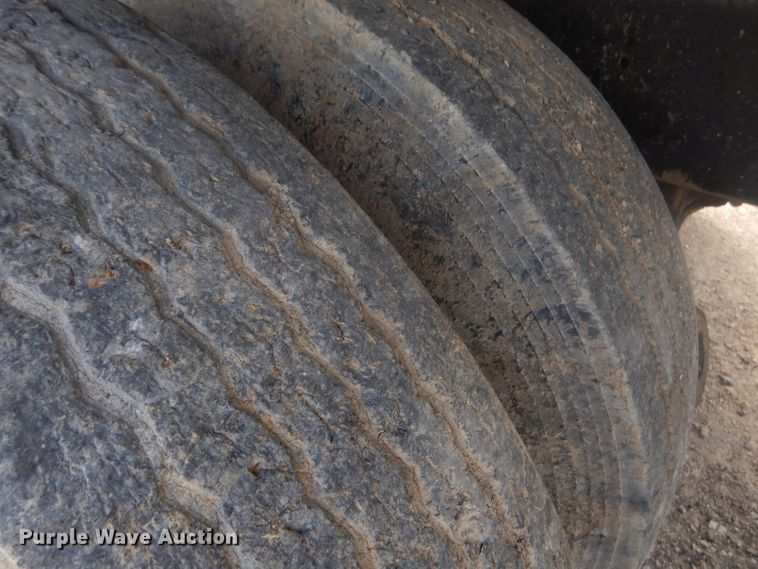 image for item GN9249 1985 GMC Brigadier dump truck