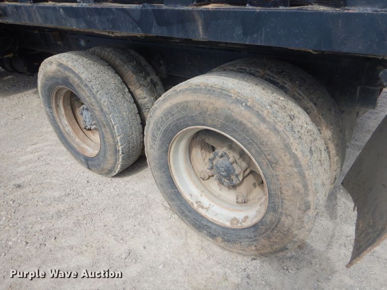 image for item GN9249 1985 GMC Brigadier dump truck