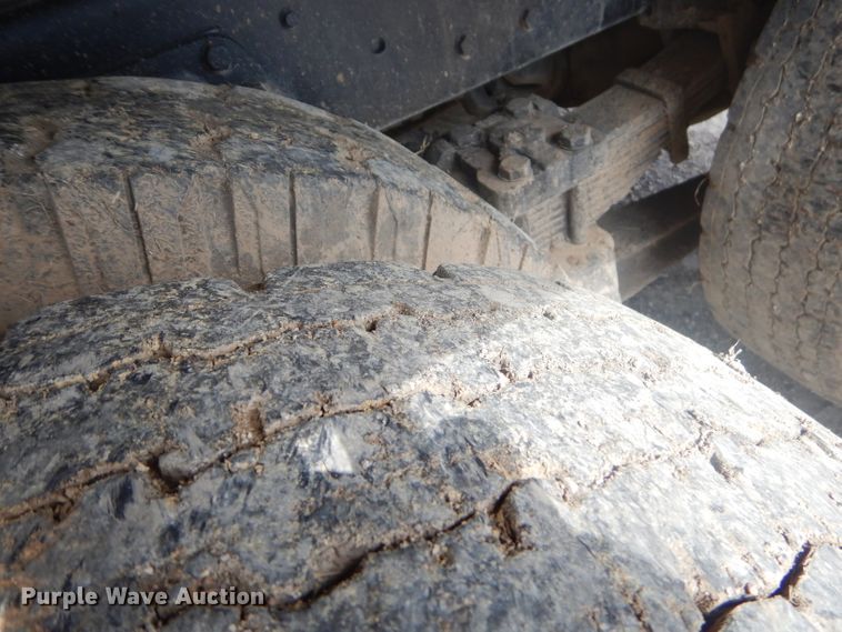 image for item GN9249 1985 GMC Brigadier dump truck