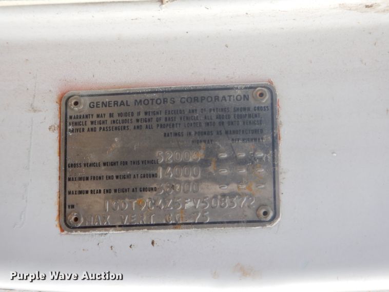 image for item GN9249 1985 GMC Brigadier dump truck