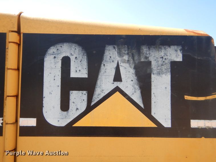 image for item GN9256 1998 Caterpillar CP-433C single drum vibratory roller