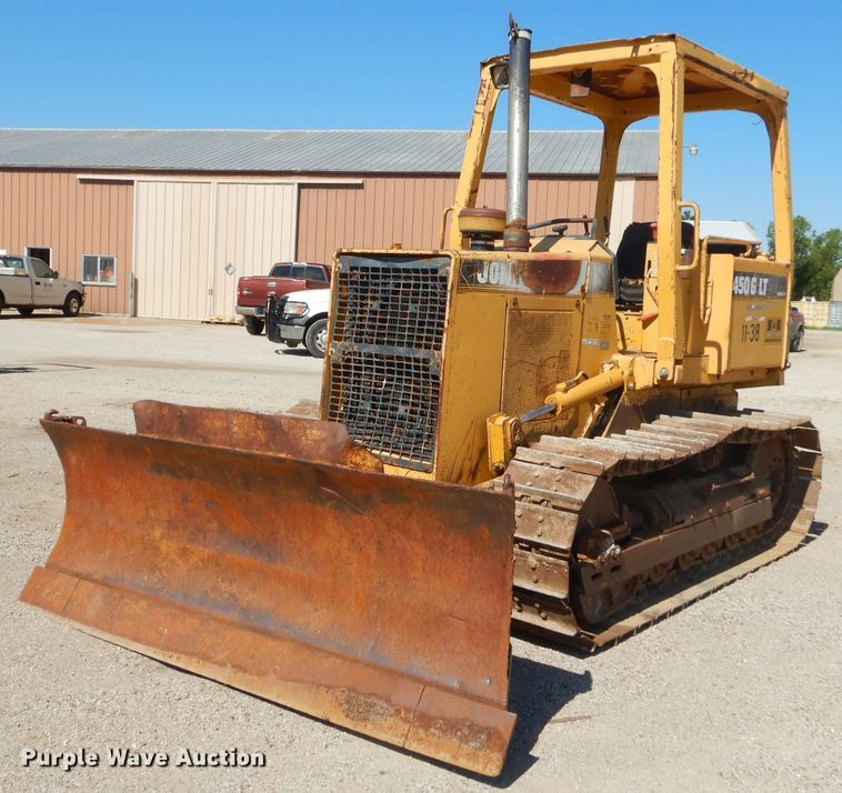 image for item GN9258 1995 John Deere 450G LT  crawler dozer