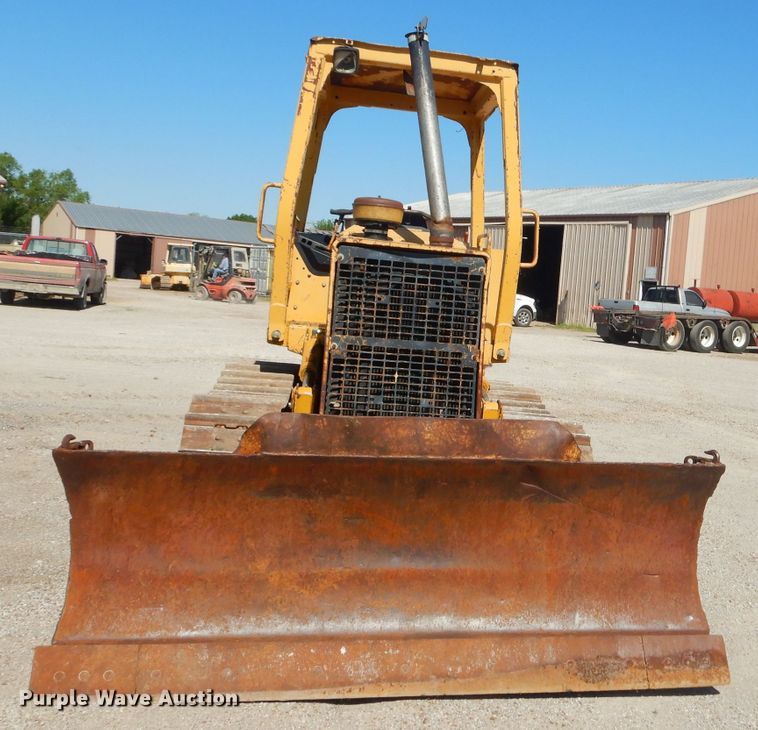 image for item GN9258 1995 John Deere 450G LT  crawler dozer