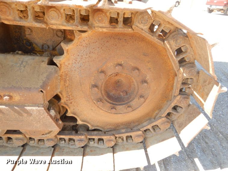 image for item GN9258 1995 John Deere 450G LT  crawler dozer