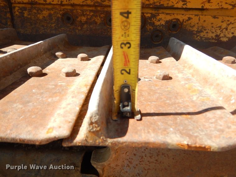 image for item GN9258 1995 John Deere 450G LT  crawler dozer