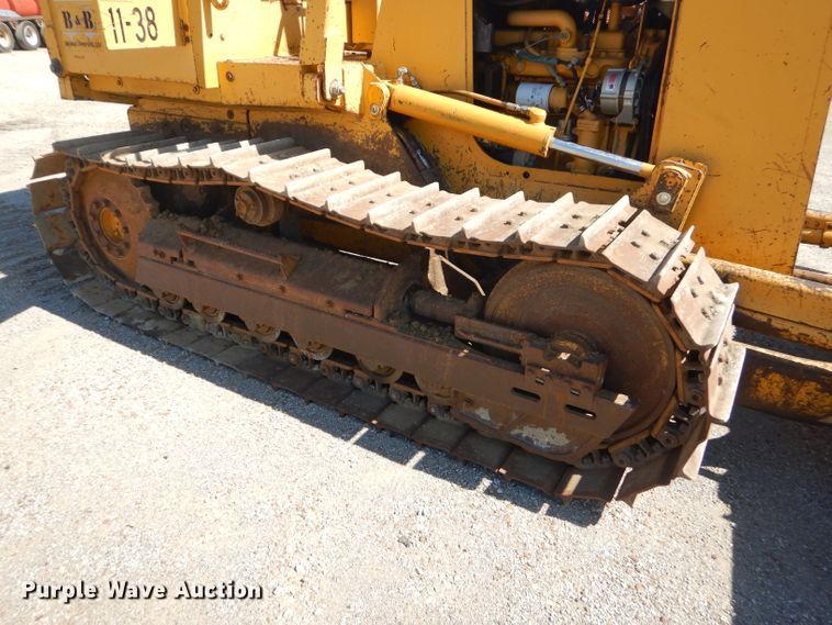 image for item GN9258 1995 John Deere 450G LT  crawler dozer