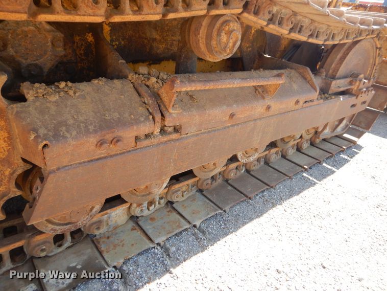 image for item GN9258 1995 John Deere 450G LT  crawler dozer