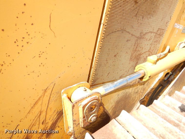 image for item GN9258 1995 John Deere 450G LT  crawler dozer