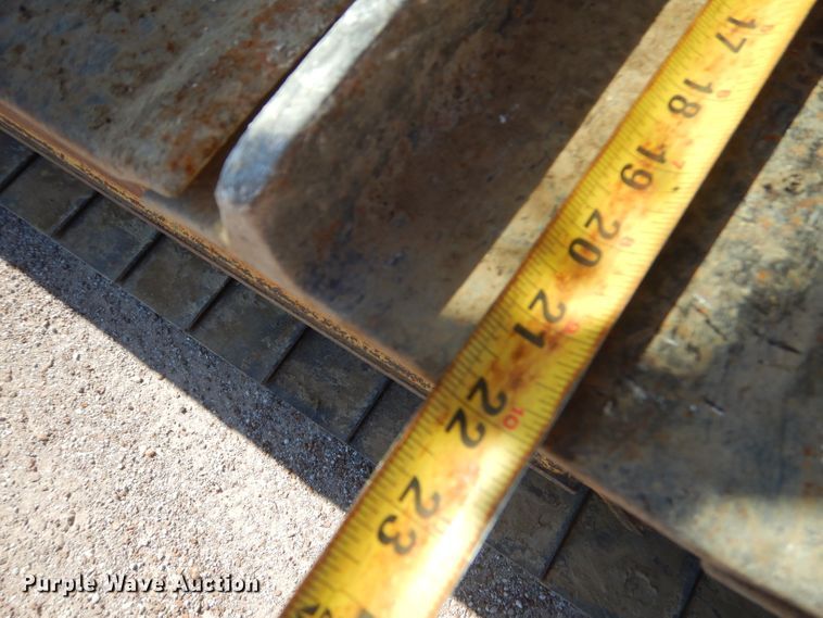 image for item GN9259 2003 Komatsu D41E  crawler dozer