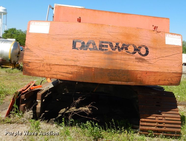 image for item GN9260 1994 Daewoo DH320  excavator