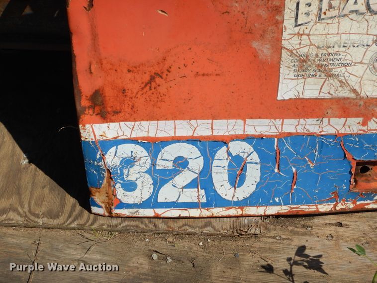 image for item GN9260 1994 Daewoo DH320  excavator