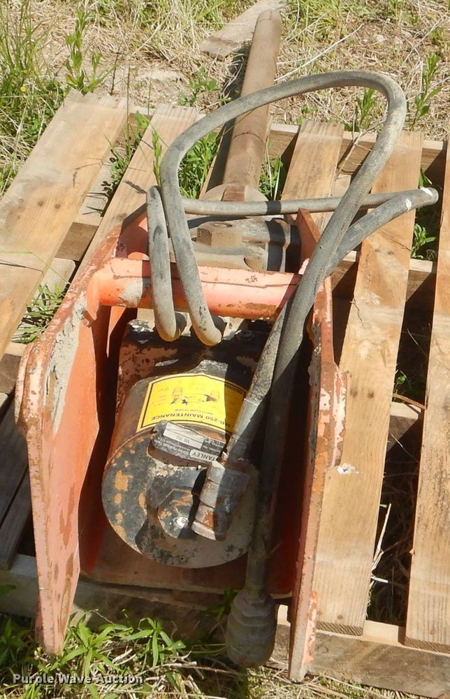 image for item GN9287 Stanley MB-250 hammer