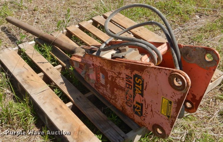 image for item GN9287 Stanley MB-250 hammer