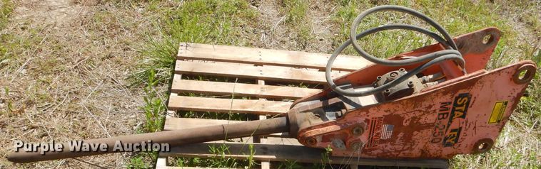 image for item GN9287 Stanley MB-250 hammer