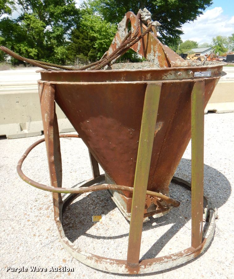 image for item GN9327 Concrete bucket
