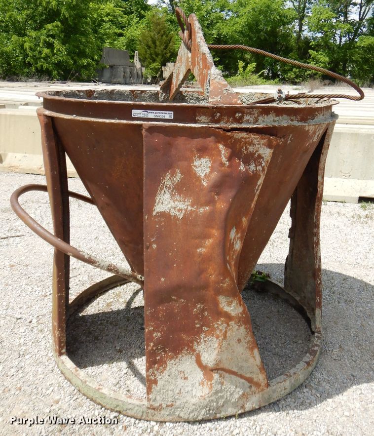 image for item GN9329 Concrete bucket
