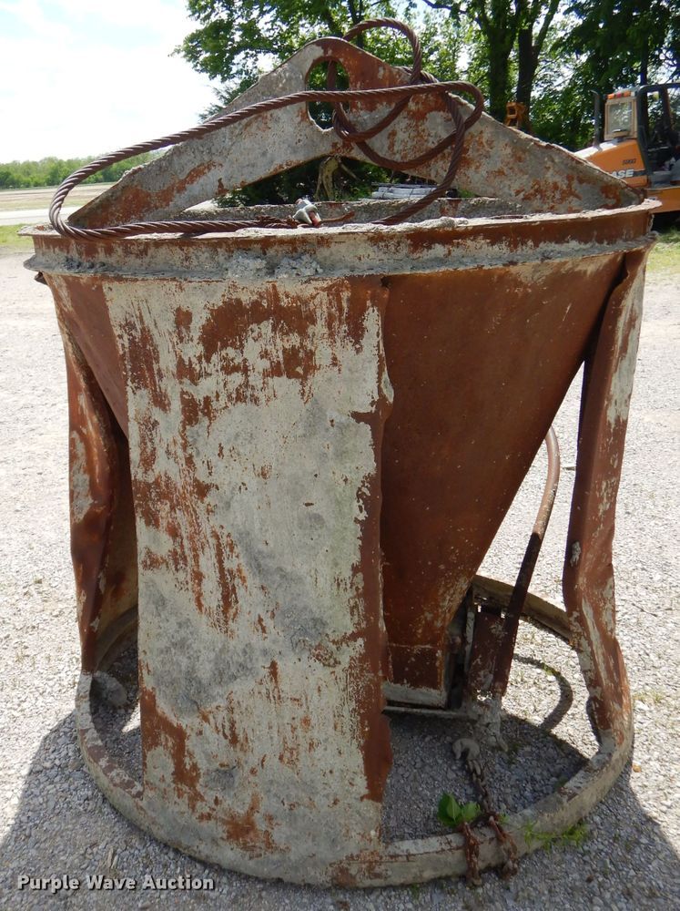 image for item GN9329 Concrete bucket