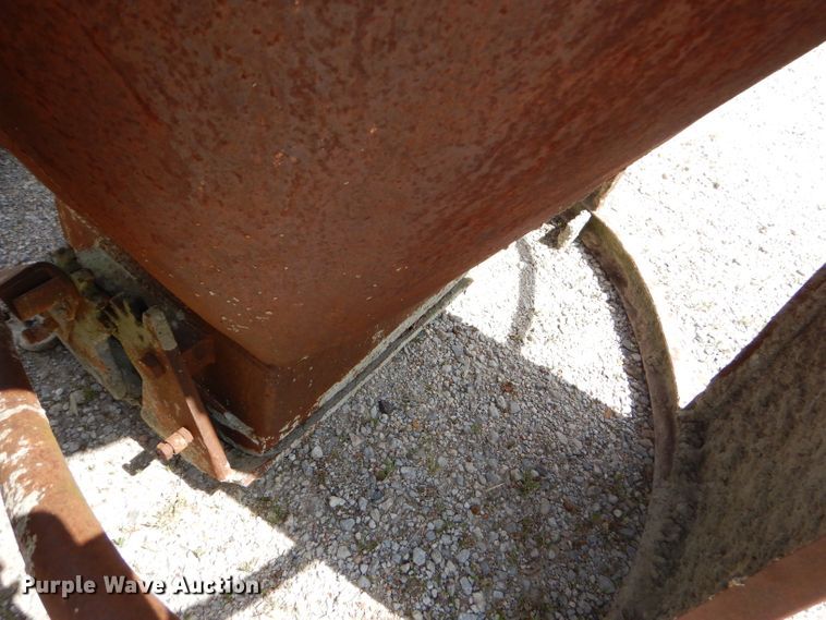 image for item GN9329 Concrete bucket